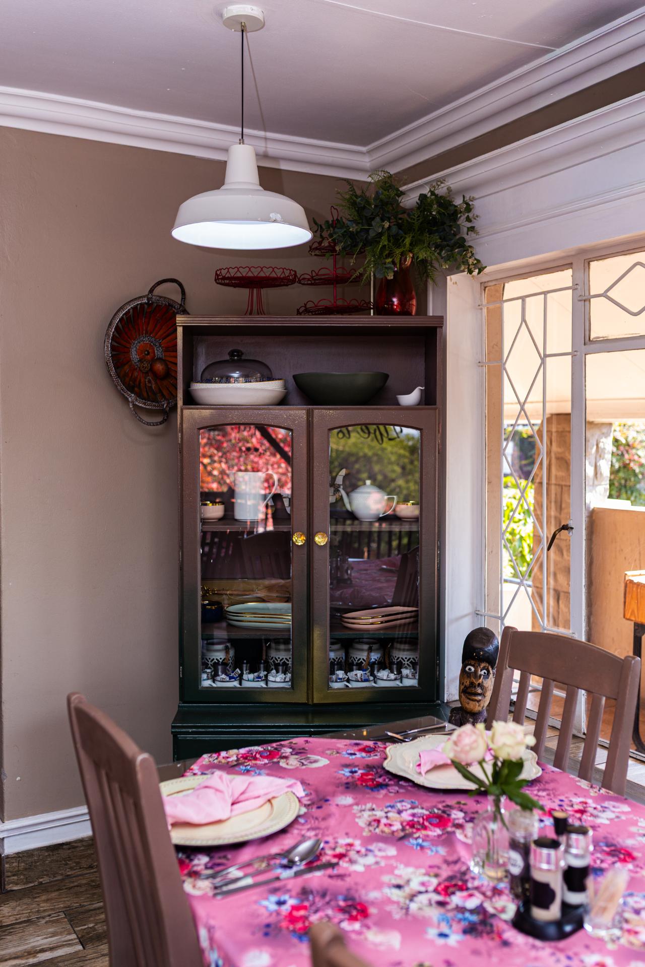 Big5GuesthouseKitchen (2) Big5GuesthouseKitchen (2)